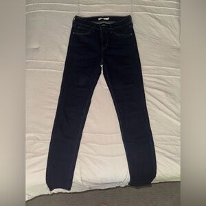 Levi skinny jeans